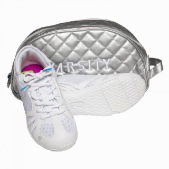 Last Pass 2.0 Cheerleading Shoes - Picture 2 of 5